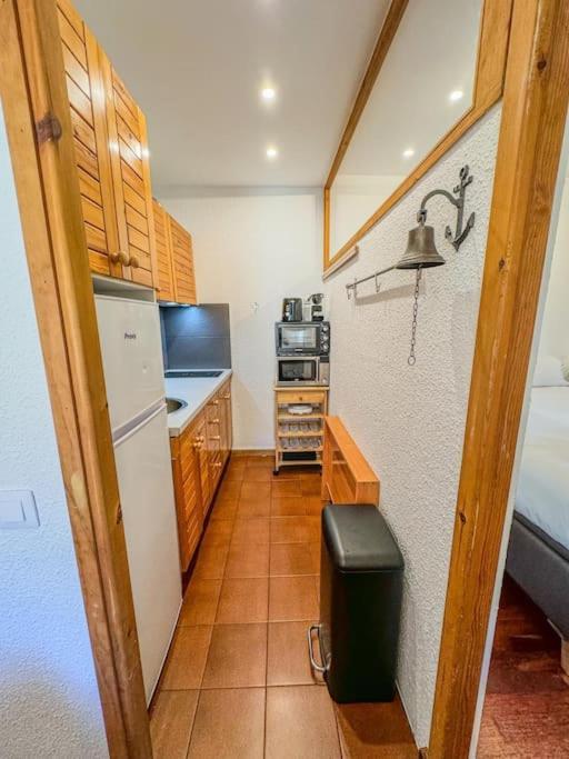 Acogedor Estudio En 4pax Parking-es Apartment *